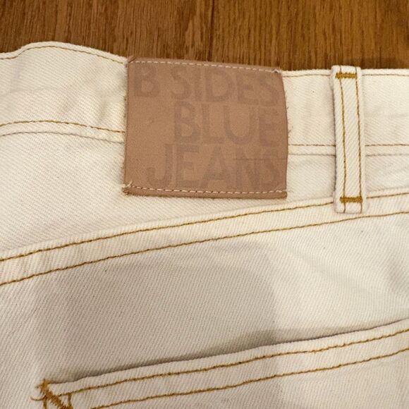 B SIDES Slim Lasso barrel Jeans Size 27 Button Fly $385.00 ivory - Picture 8 of 11